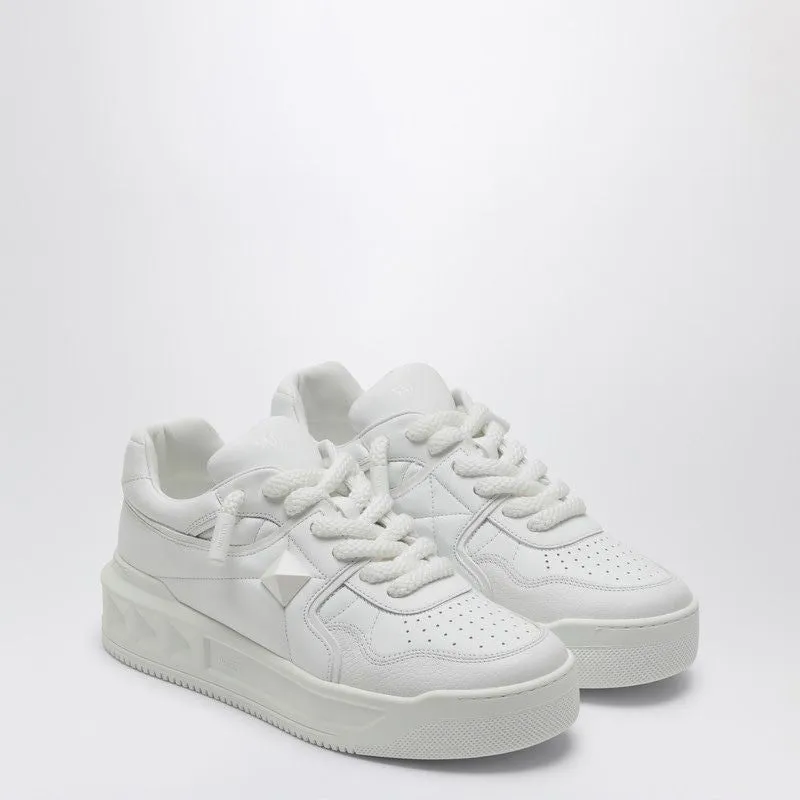 ONE STUD XL WHITE LEATHER TRAINER