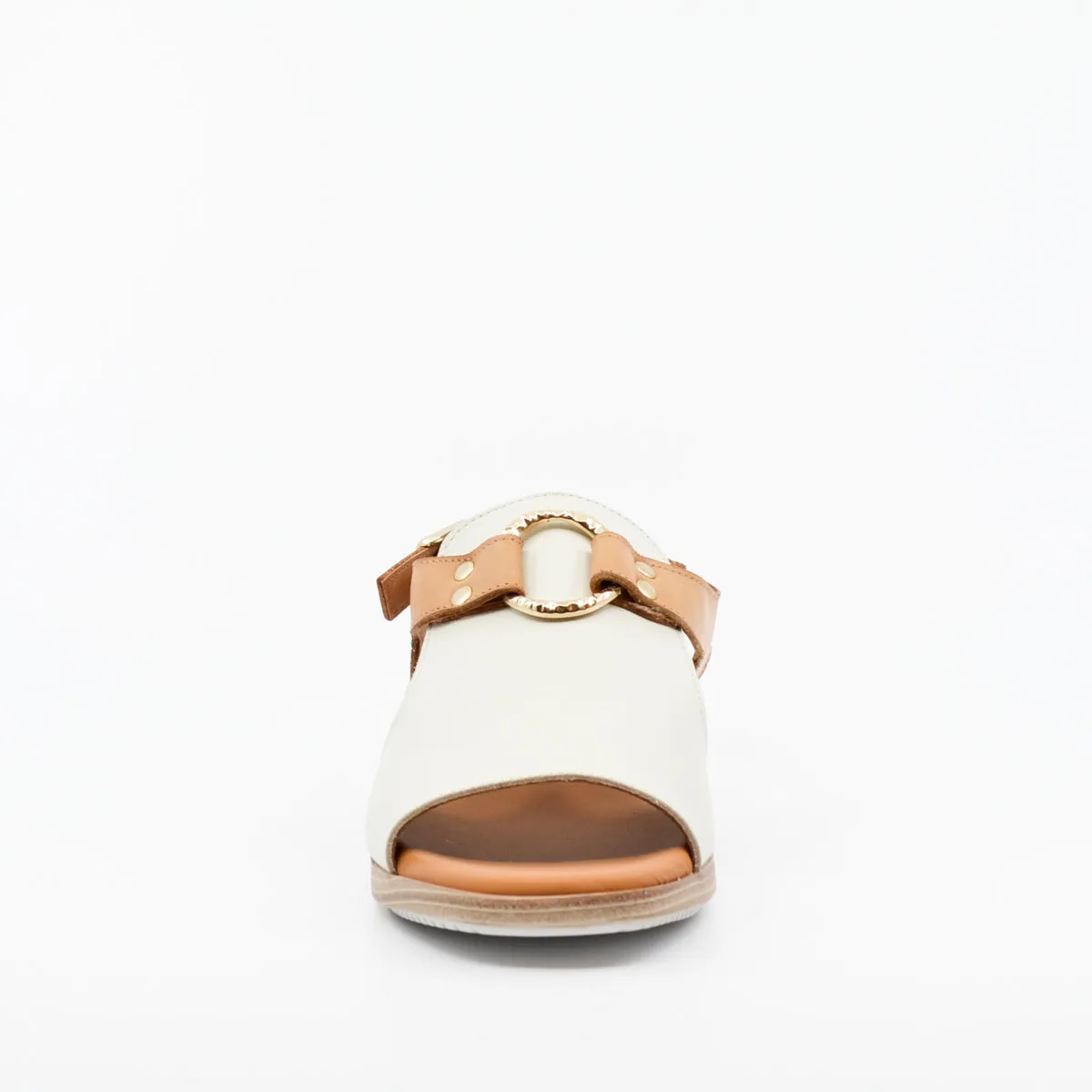 Paula Urban Parker white & camel