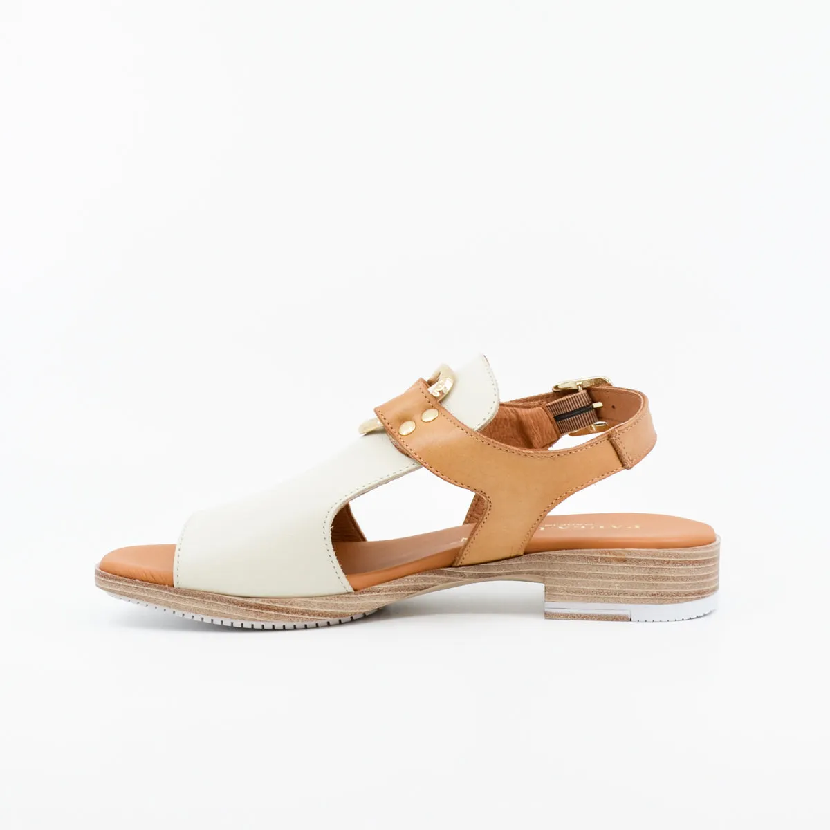 Paula Urban Parker white & camel